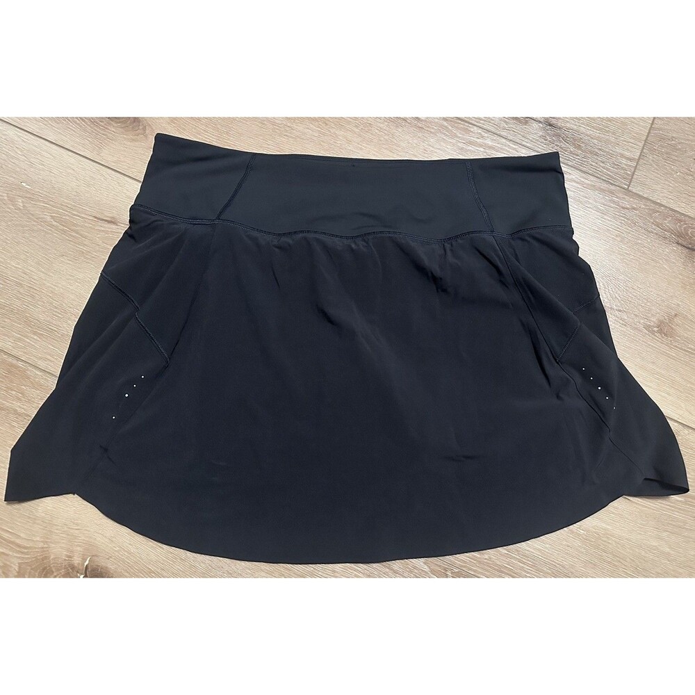 Women’s Athleta Run With It 16” Skort Black 1X EUC!